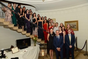 Glenn Morton (bottom center with blue tie) and emerging opera singers. Photo by Yifu Chien