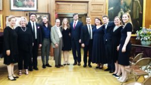 Pianist Arlene Shrut, Host Midge Woolsey, Singers: Erik Van Heyningen, Cody Quattlebaum, Gerda Lissner President Stephen De Maio, Angela Vallone, Anthony Schneider, Miles Mykkanen, Felicia Moore, Dennis Chmelensky, Heather Stebbins, Samantha Hankey. Photo by Judy Pantano 